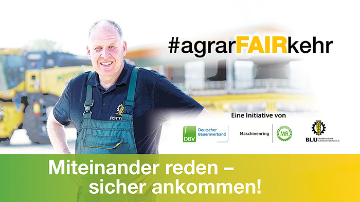 Ein lächelnder Landwirt im Overall steht neben landwirtschaftlichen Geräten; der Text wirbt für sicheren landwirtschaftlichen Transport und Kommunikation.