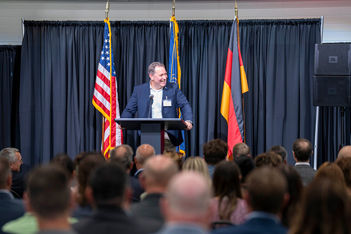 CEO Jan-Hendrik Mohr berichtete in seiner Rede über die CLAAS Aktivitäten in den USA.